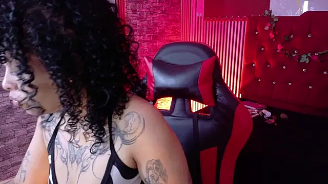 Snapshot of miahernadez303av chatting on 30, 6, 2026 miahernadez303av online show from 30, 6, 2026