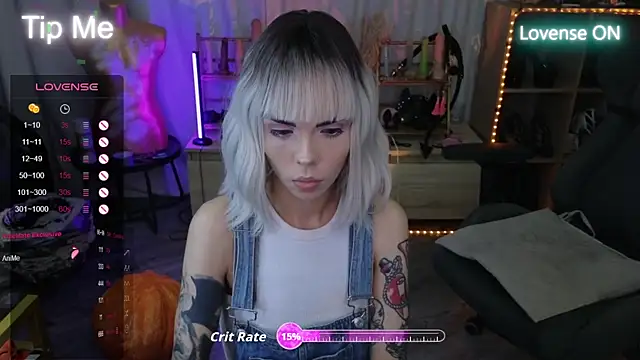 Snapshot of Kerry_Kirk chatting on 22, 10, 2025 Kerry Kirk online show from 22, 10, 2025