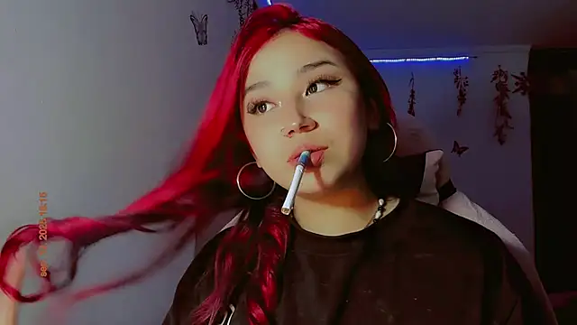 Snapshot of madisonx17 chatting on 12, 9, 2025 madisonx17 online show from 12, 9, 2025