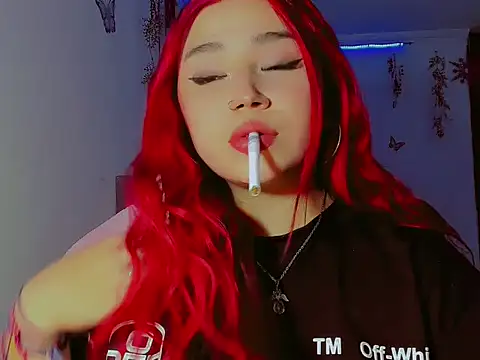 Snapshot of madisonx17 chatting on 18, 9, 2025 madisonx17 online show from 18, 9, 2025