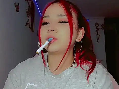 Snapshot of madisonx17 chatting on 7, 10, 2025 madisonx17 online show from 7, 10, 2025