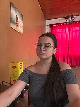 CamilaSofiia online show from 8, 5, 2026