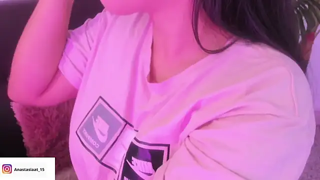 Miia Thompsonn online show from 27, 2, 2025