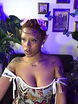 Snapshot of haiiley_more chatting on 1, 11, 2025 haiiley more online show from 1, 11, 2025