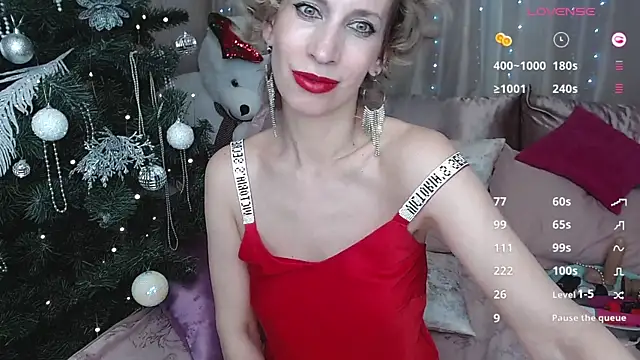 Snapshot of AdrianaSea chatting on 15, 12, 2024 AdrianaSea online show from 15, 12, 2024
