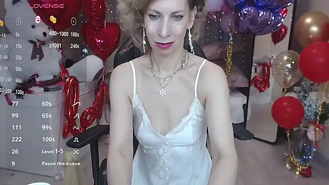 Snapshot of AdrianaSea chatting on 13, 2, 2025 AdrianaSea online show from 13, 2, 2025