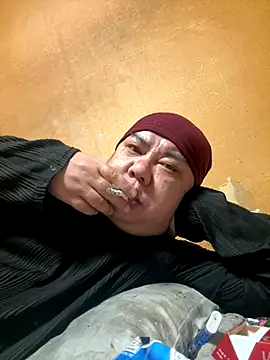 punk0805 online show from 19, 12, 2025