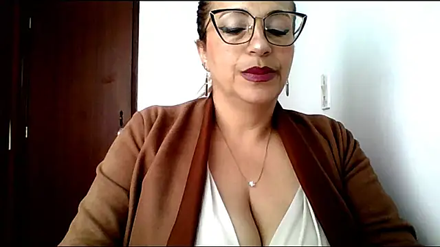 RossanaLionheart online show from 9, 7, 2026