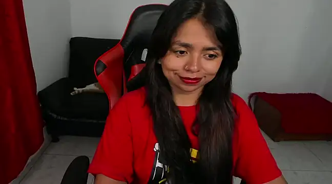 Snapshot of cory_rose chatting on 14, 12, 2024 cory rose online show from 14, 12, 2024