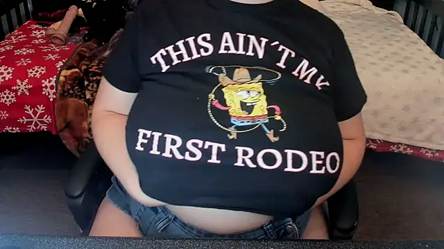 Snapshot of Chloenightmare chatting on 16, 10, 2025 Chloenightmare online show from 16, 10, 2025