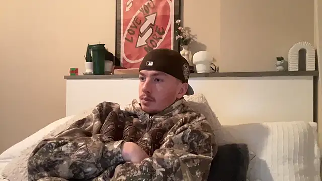 Snapshot of younghungginger chatting on 4, 1, 2025 younghungginger online show from 4, 1, 2025