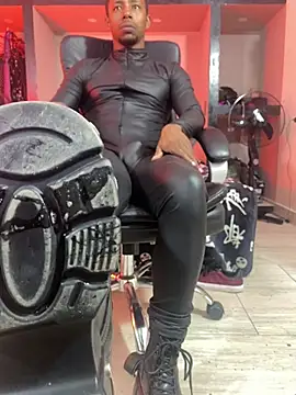 AlejoKhalifa  online show from 23, 6, 2026