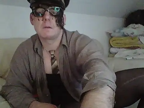 Snapshot of pauloooooborderrrr chatting on 17, 11, 2025 pauloooooborderrrr online show from 17, 11, 2025