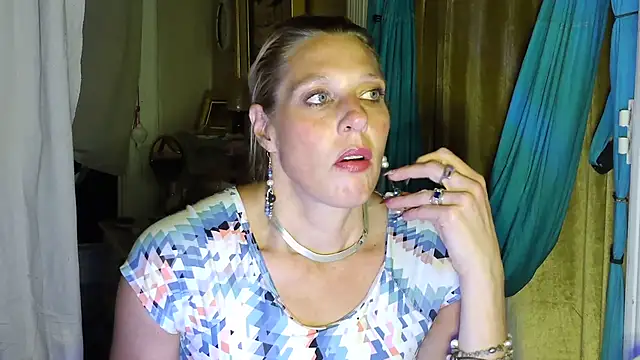 Glamazonx online show from 31, 7, 2026