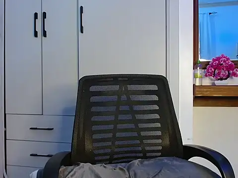 queencydoll online show from 13, 1, 2026