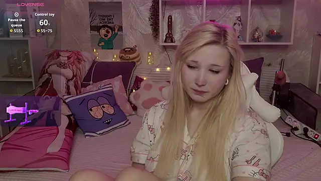 MeowkaKitty online show from 2, 2, 2026