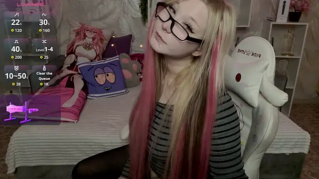 MeowkaKitty online show from 5, 5, 2026