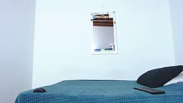 Snapshot of Trix_fiore_oficial chatting on 20, 2, 2025 Trix fiore oficial online show from 20, 2, 2025