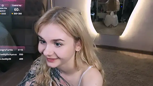 Britney Lynch online show from 13, 3, 2025