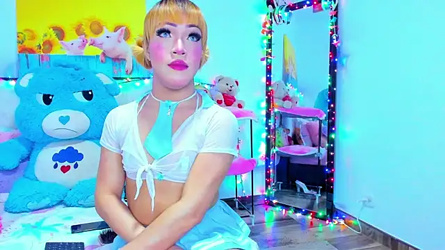 Candy Candy   online show from 5, 4, 2026