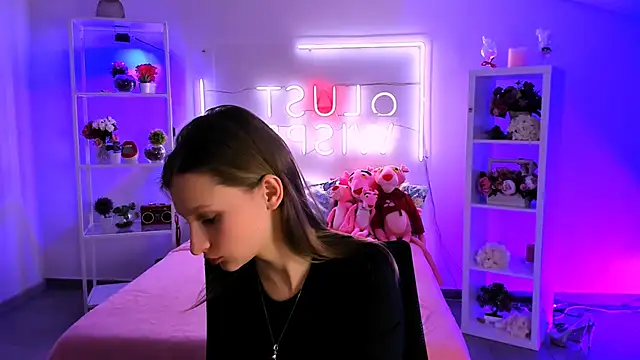 EllaHorton online show from 29, 1, 2025