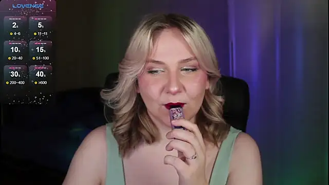 sensual girrrl online show from 17, 9, 2025