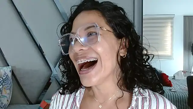 paula daniela1 online show from 12, 1, 2026