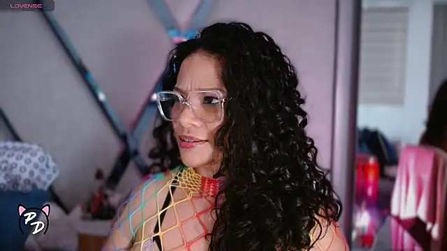 paula daniela1 online show from 4, 5, 2026