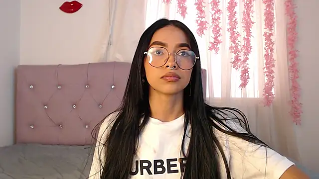 Alleanys Cristal online show from 27, 1, 2025