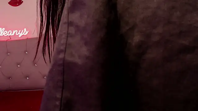 Alleanys Cristal online show from 10, 9, 2025