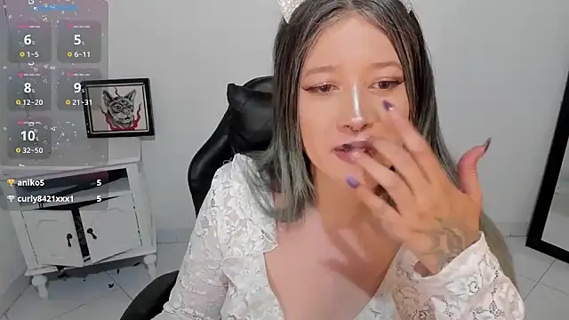 kat apple online show from 23, 12, 2025