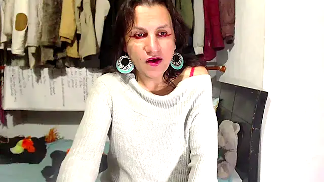 LorenJade online show from 11, 3, 2026