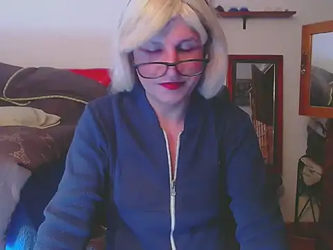 LorenJade online show from 28, 4, 2026