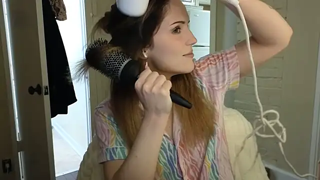 sexylilly69 online show from 7, 5, 2026