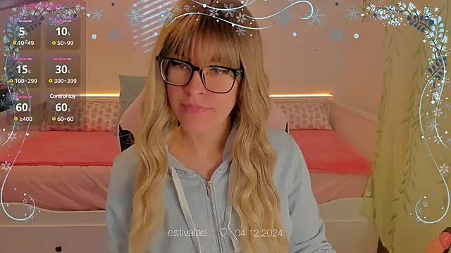 estivalae online show from 4, 12, 2024