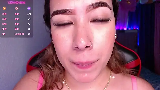 leahtemptation3 online show from 10, 12, 2024