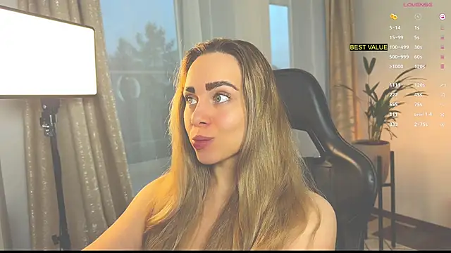 hotexclusive  online show from 21, 9, 2025