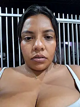 Snapshot of CanelitaPasion chatting on 19, 1, 2025 CanelitaPasion online show from 19, 1, 2025