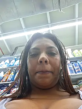 Snapshot of CanelitaPasion chatting on 24, 2, 2025 CanelitaPasion online show from 24, 2, 2025