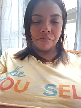 Snapshot of CanelitaPasion chatting on 26, 2, 2025 CanelitaPasion online show from 26, 2, 2025