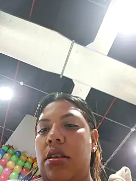 Snapshot of CanelitaPasion chatting on 28, 2, 2025 CanelitaPasion online show from 28, 2, 2025