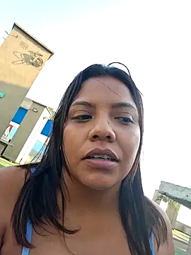 Snapshot of CanelitaPasion chatting on 11, 3, 2025 CanelitaPasion online show from 11, 3, 2025