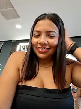 Snapshot of CanelitaPasion chatting on 28, 9, 2025 CanelitaPasion online show from 28, 9, 2025