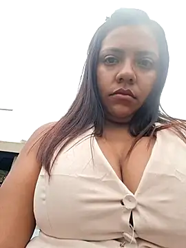 Snapshot of CanelitaPasion chatting on 29, 11, 2025 CanelitaPasion online show from 29, 11, 2025