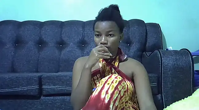 Snapshot of prettychoco1 chatting on 9, 2, 2025 prettychoco1 online show from 9, 2, 2025