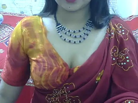 Horny desigirl online show from 21, 2, 2026