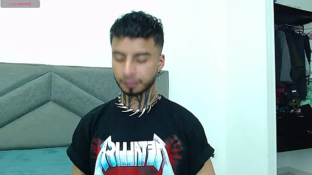 Snapshot of JuanCamiilo_66 chatting on 2, 3, 2025 JuanCamiilo 66 online show from 2, 3, 2025