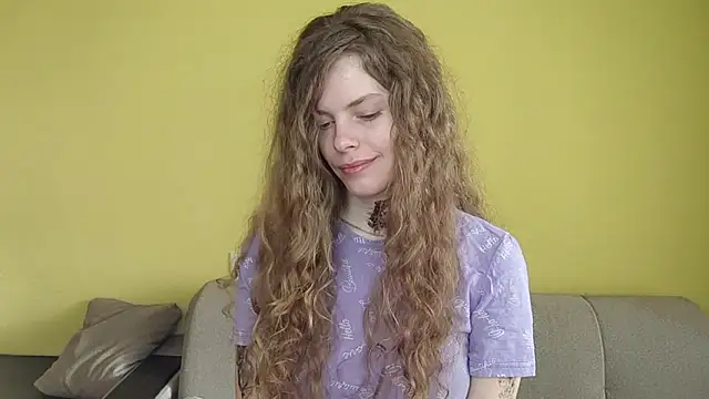 RayaNenlia online show from 15, 3, 2026