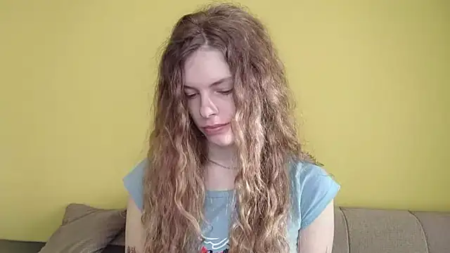 RayaNenlia online show from 18, 3, 2026