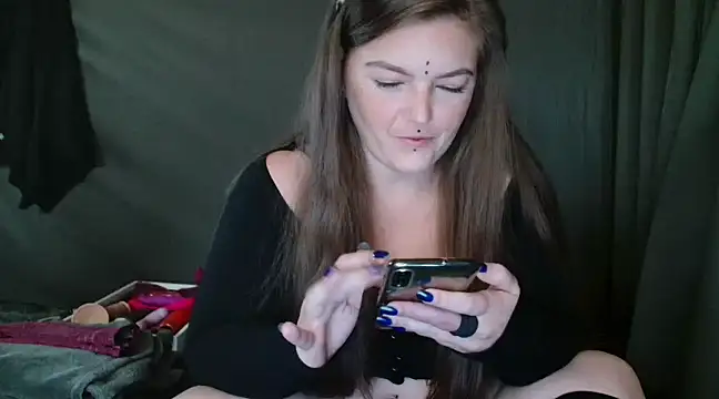 SherineDivine online show from 5, 12, 2024